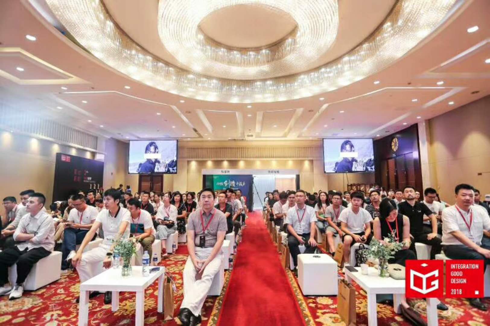 德莱宝超级暖荣获“IGD年度设计师联合推荐金奖”.jpg